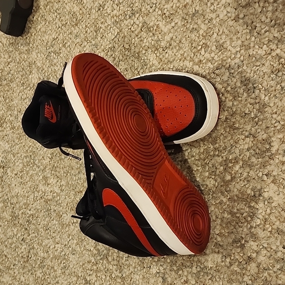 Nike Court Vision red/black size 9 - Picture 2 of 8